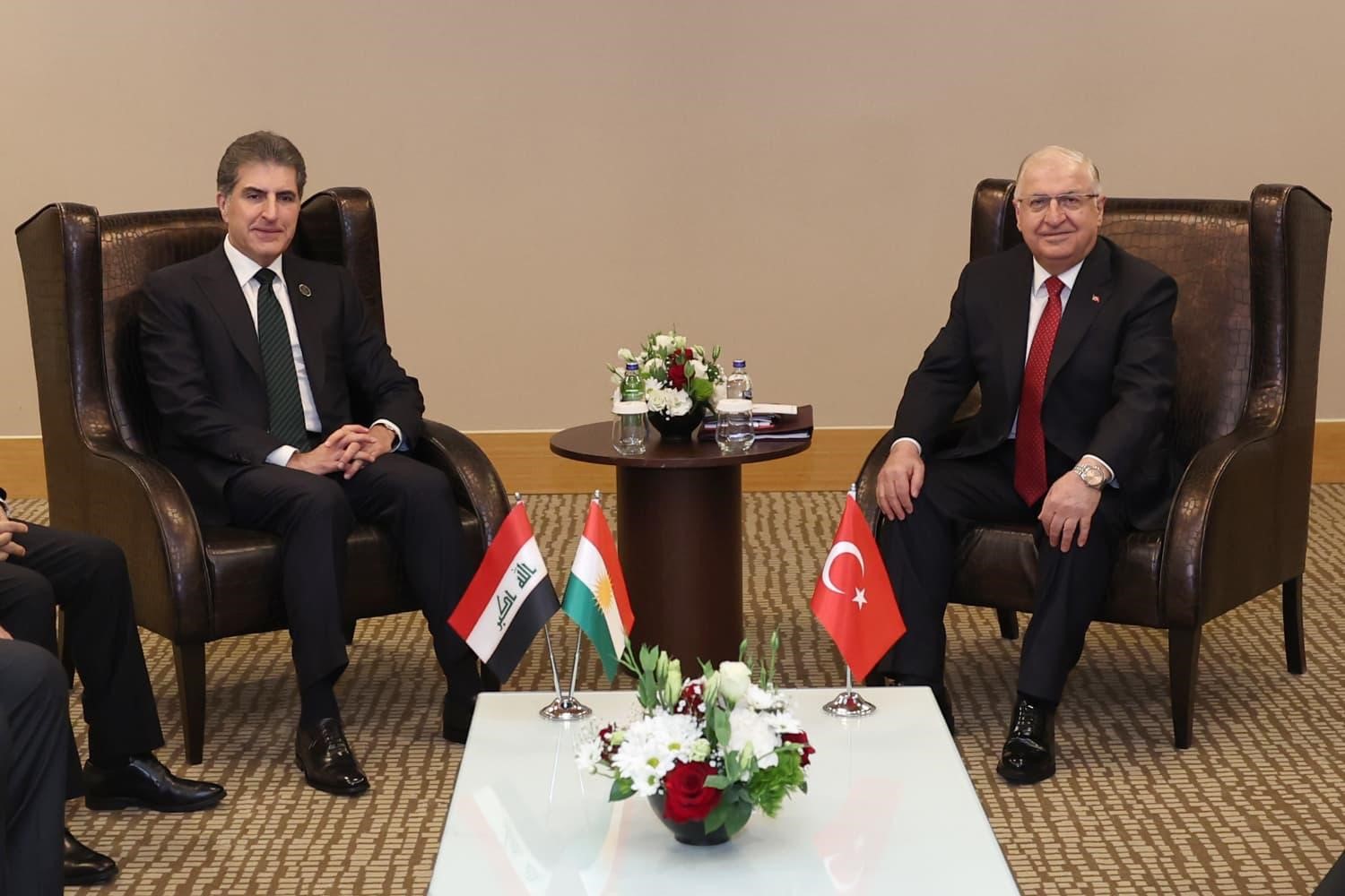 Bakan Güler, IKBY Başkanı Barzani ile görüştü