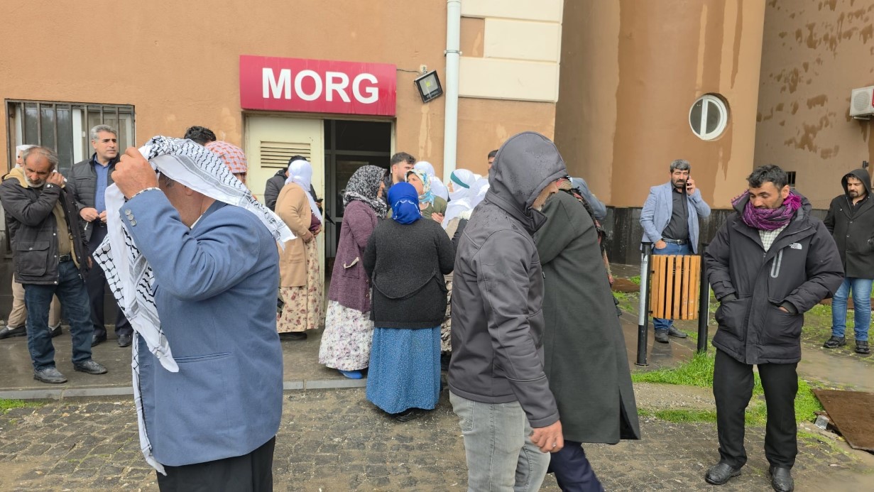 Kahreden olay! 3 kuzenin üzerine yıldırım düştü, 2 vefat!