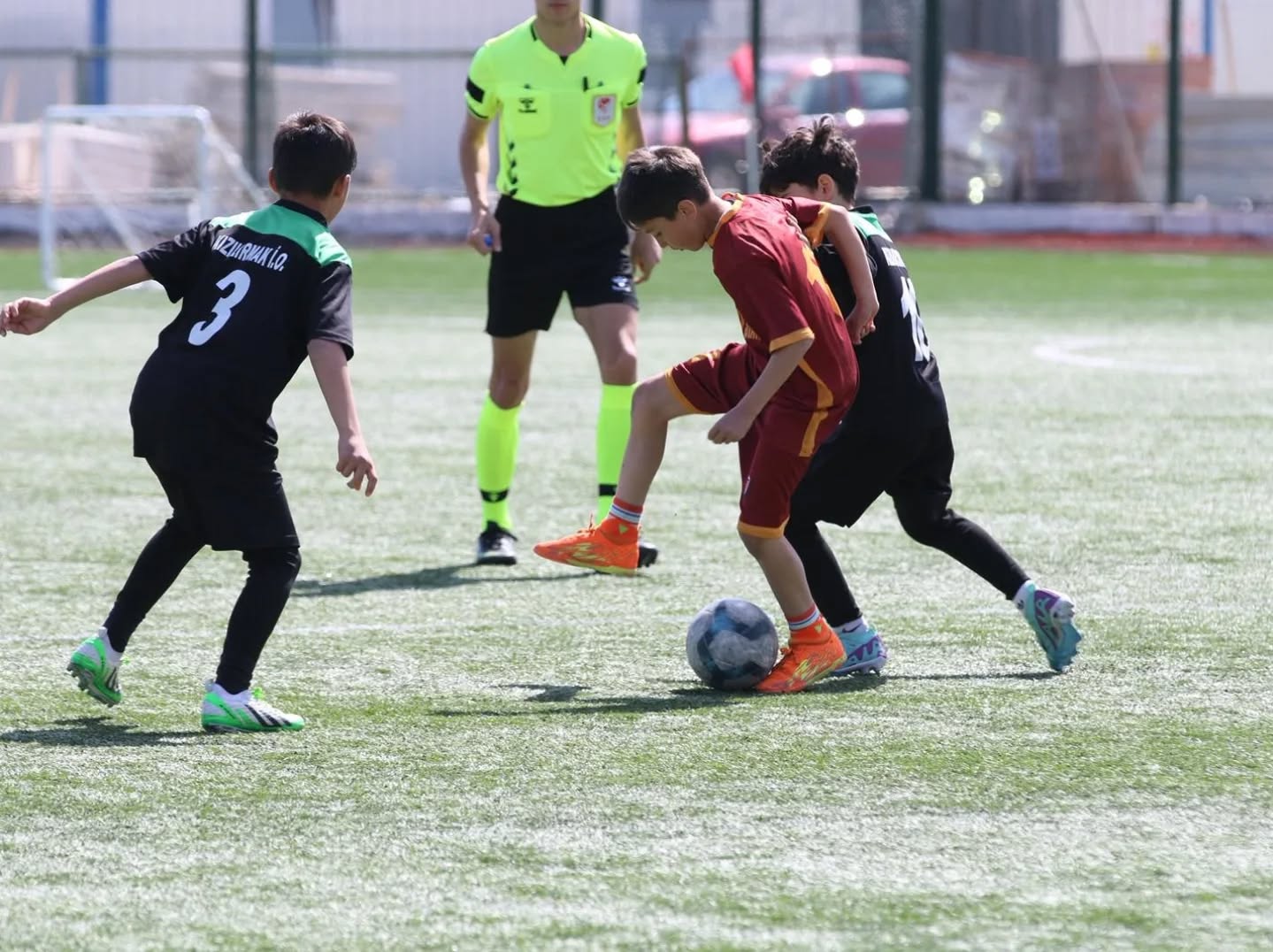 Sivas’ta 23 Nisan futbol şenliği ödül töreniyle taçlandı