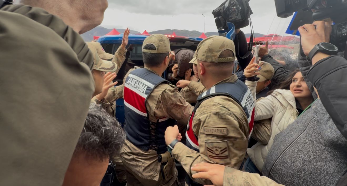 Gülistan Doku soruşturmasında gözaltına alınan eski başhekim adliyeye sevk edildi