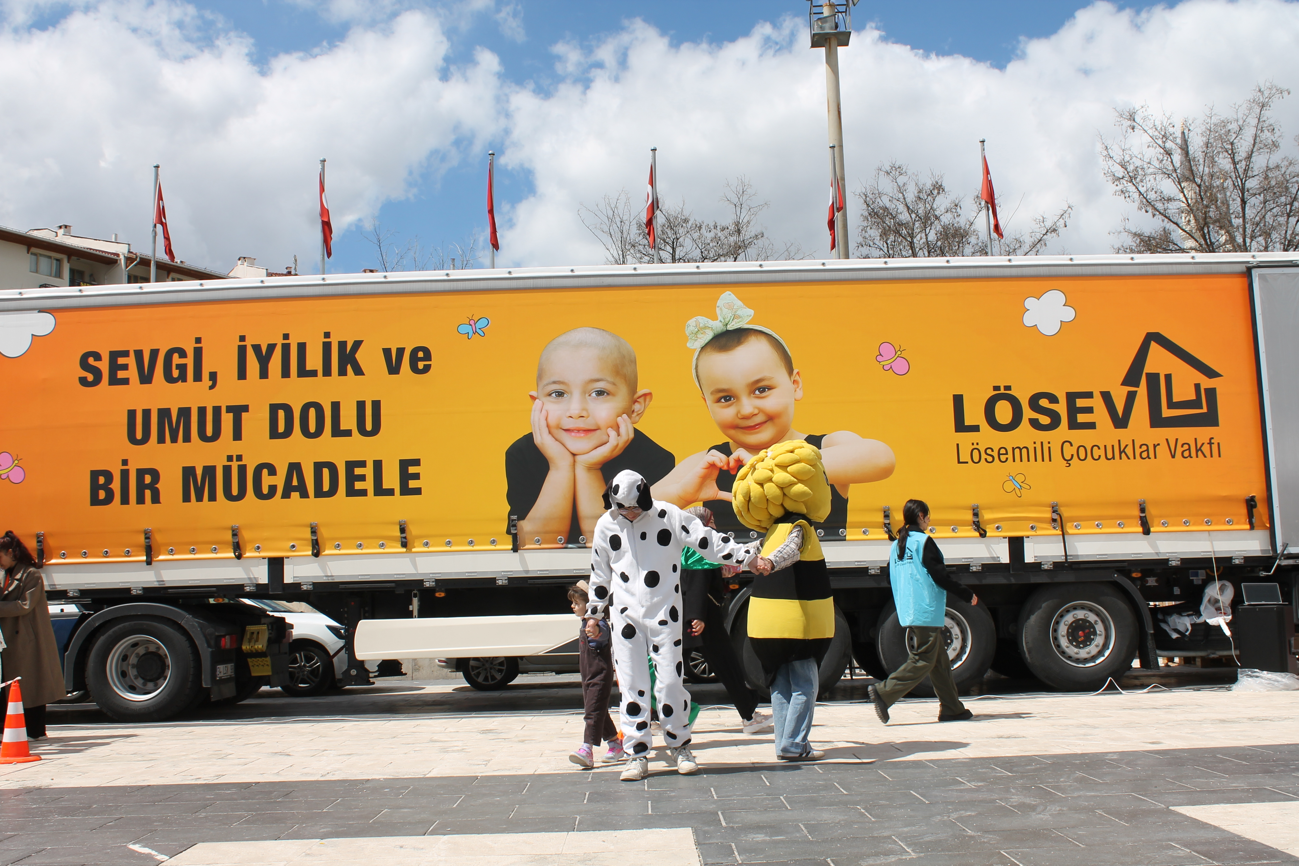 İyilikler Tırı Sivas’ta