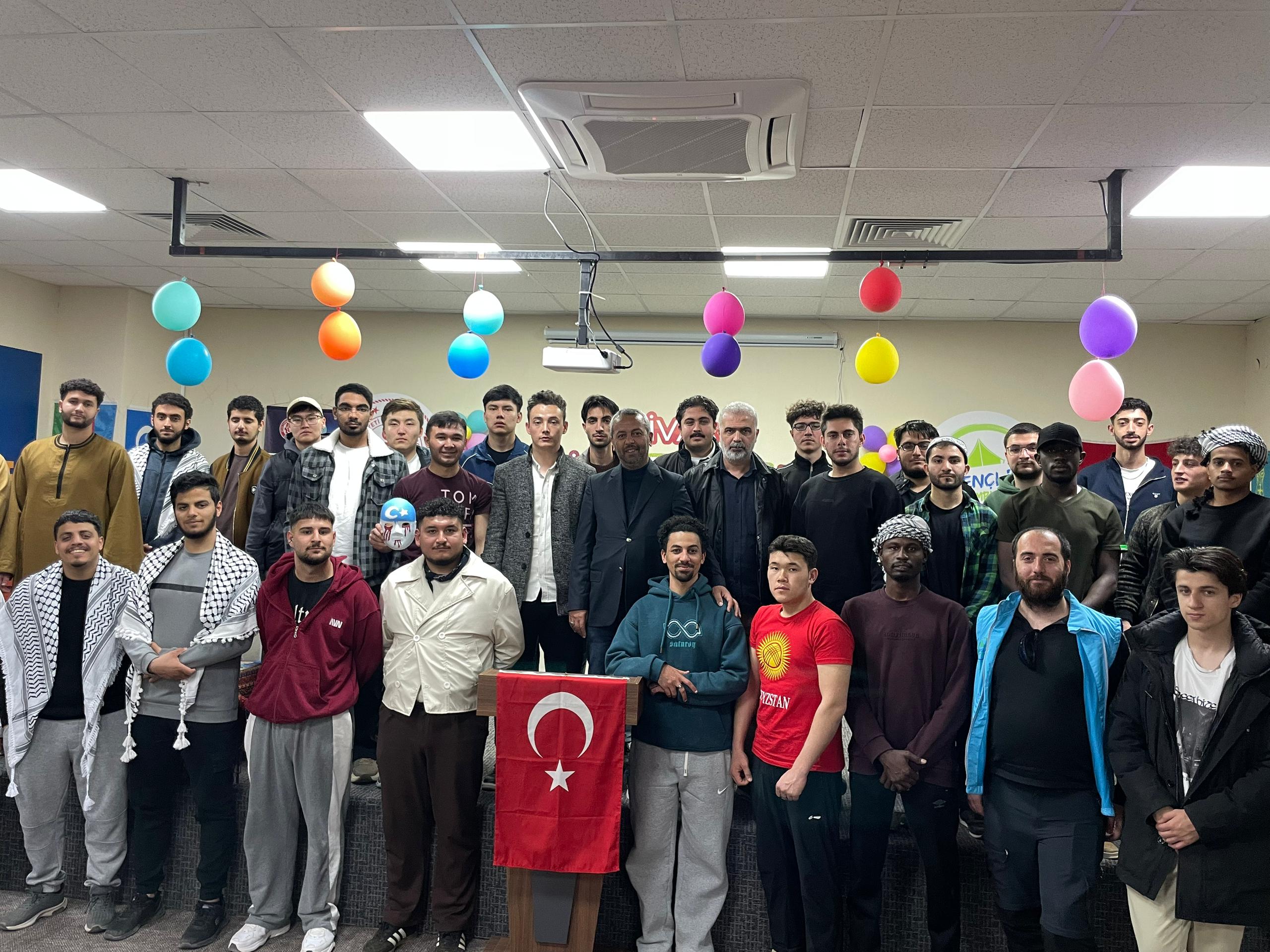 Sivas’ta Türk dünyası rüzgârı