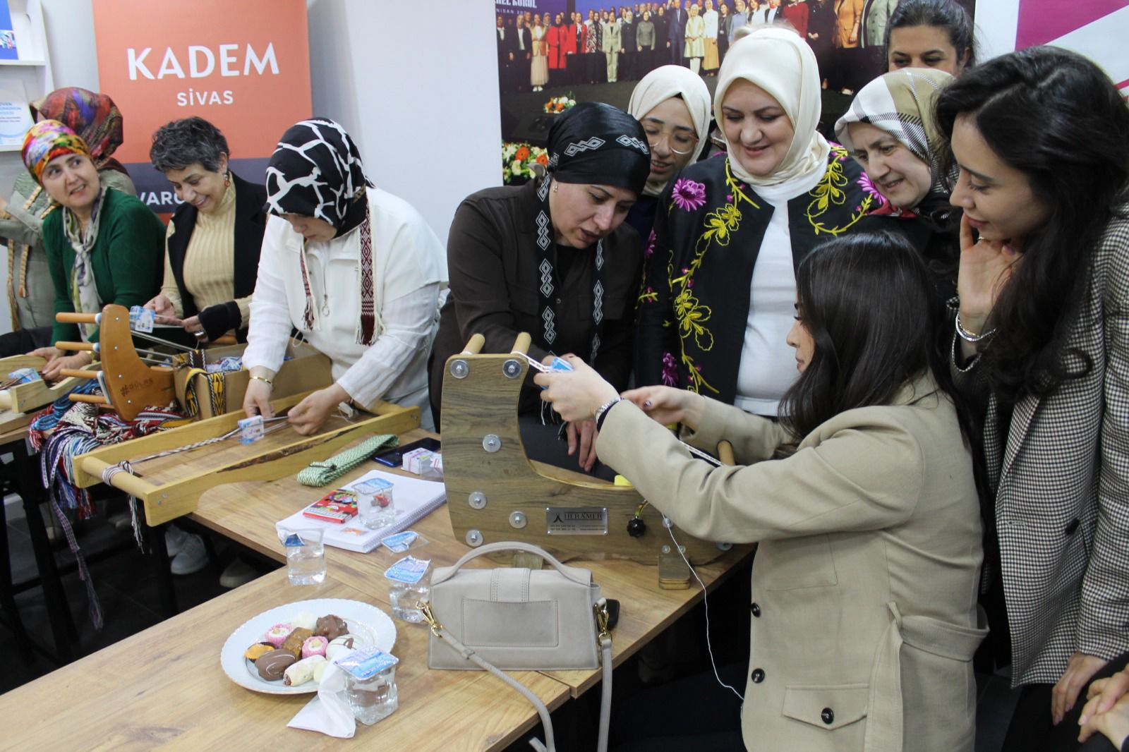 Sivas'ta kadınlar el ele verdi: "Çarpana Dokuma" yeniden hayat buluyor