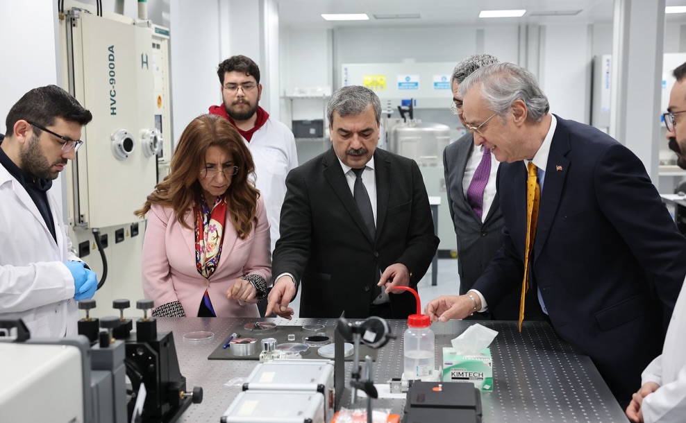 Savunma sanayii devinden Sivas Bilim ve Teknoloji Üniversitesine çıkarma