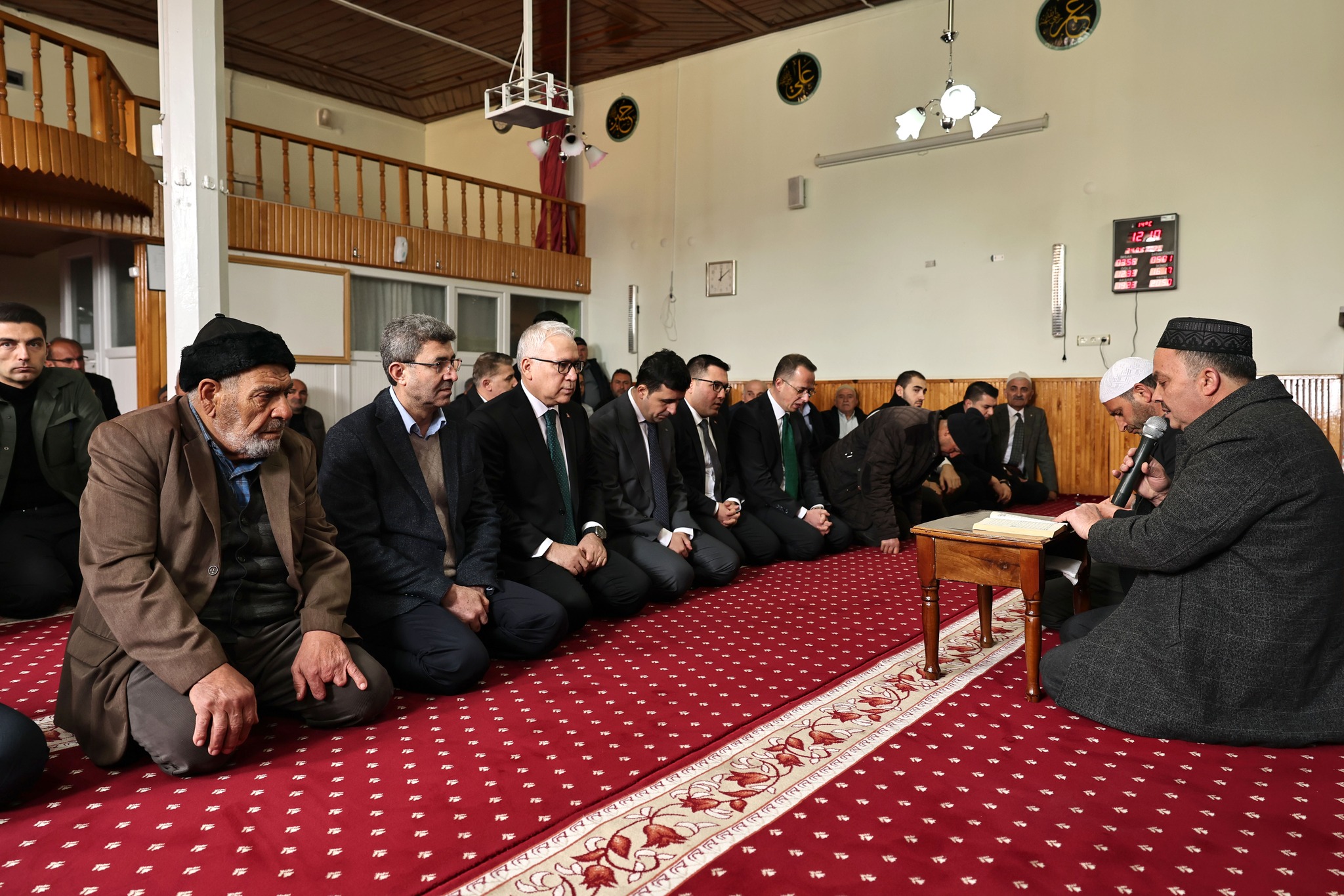 Yılmaz Şimşek acılı aileyi yalnız bırakmadı