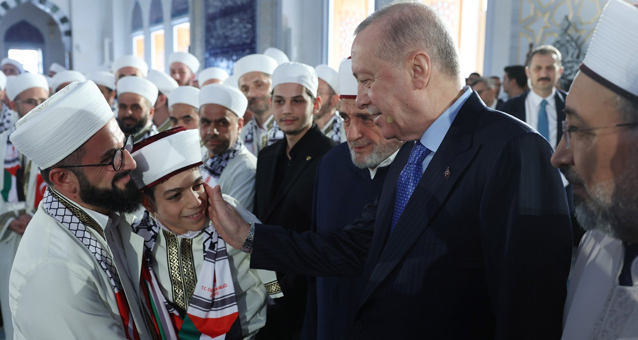 Cumhurbaşkanı Erdoğan, 333 hafızın icazet merasimine katıldı