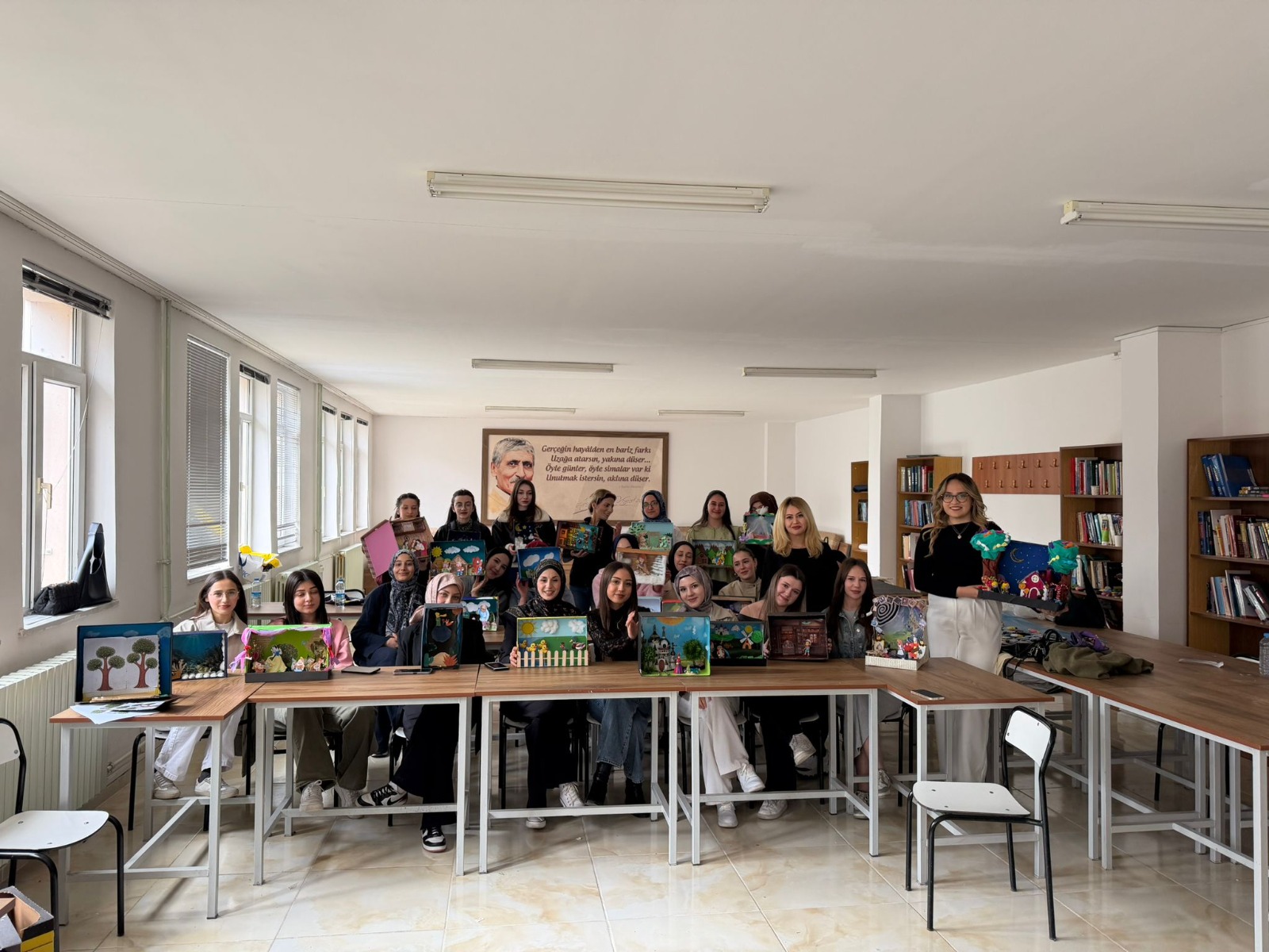 Çocuk gelişimi öğrencilerine yaratıcı masal atölyesi