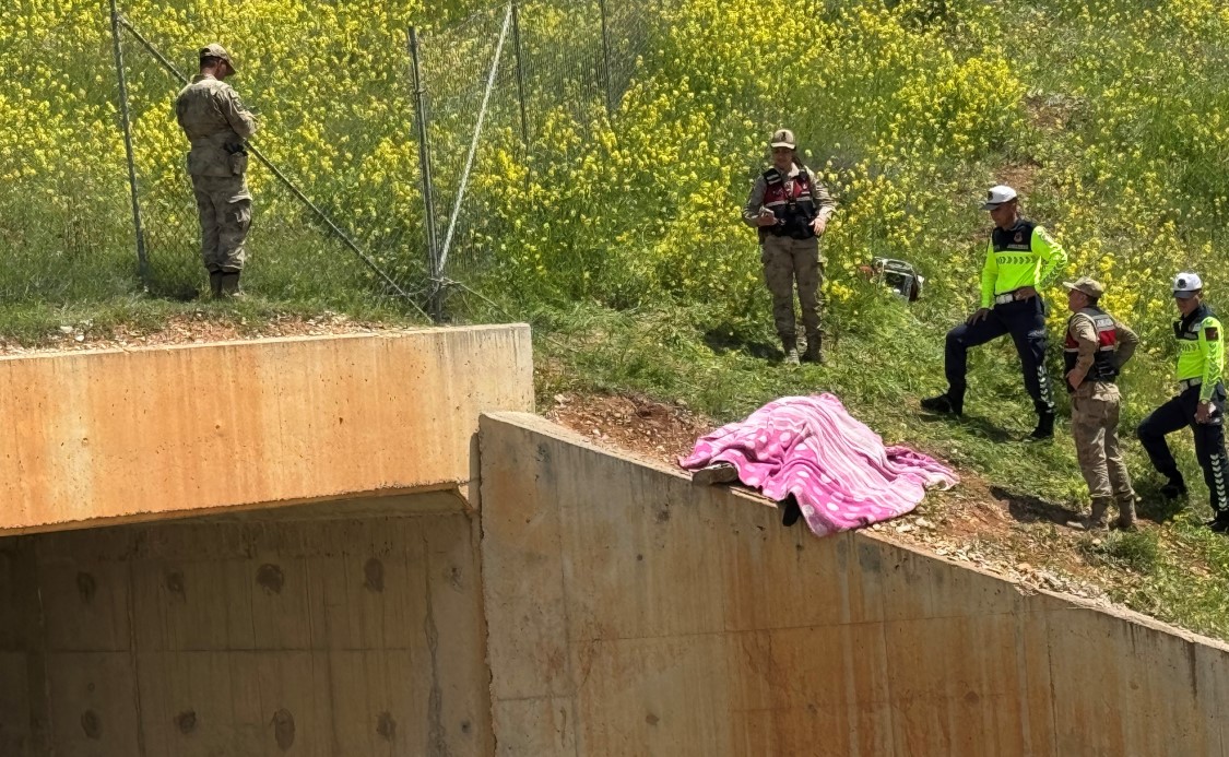 İki gündür kayıp olan çocuk menfezde ölü bulundu