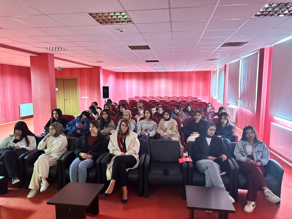 SCÜ'de gölge oyunu ve kukla etkinliği düzenlendi