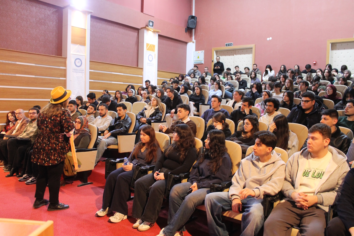 SCÜ'de kariyer günü etkinliği düzenlendi