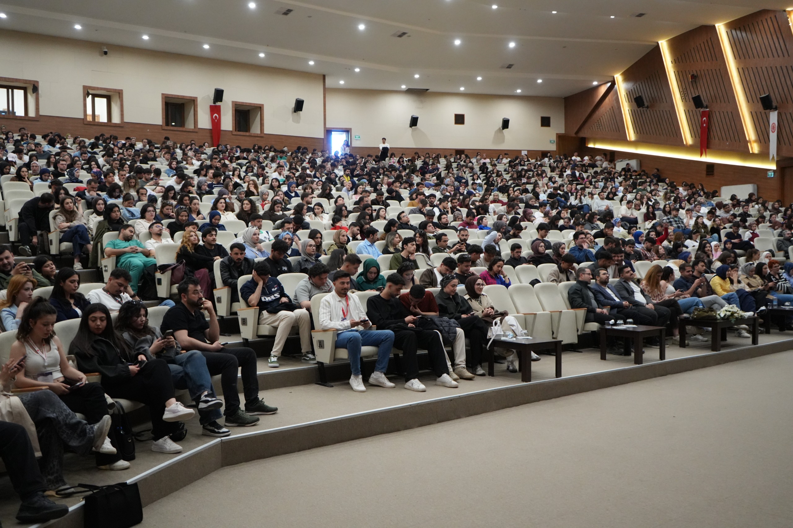 SCÜ’de finansal okuryazarlık eğitimi düzenlendi