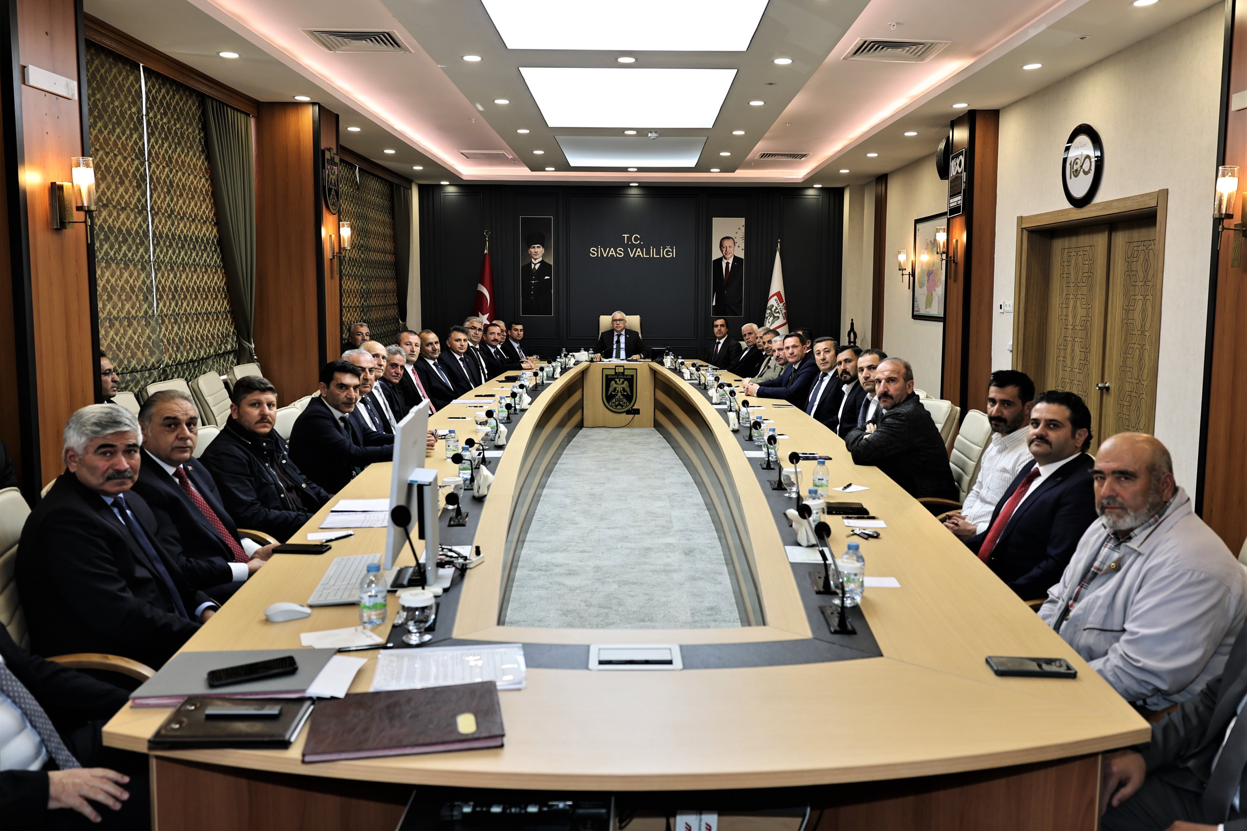 Sivas’ta hayvan sorunu masaya yatırıldı