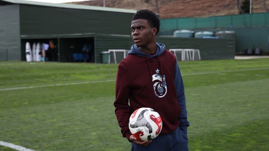 Trabzonspor'un genç oyuncusu Oulai'nin hayalleri büyük