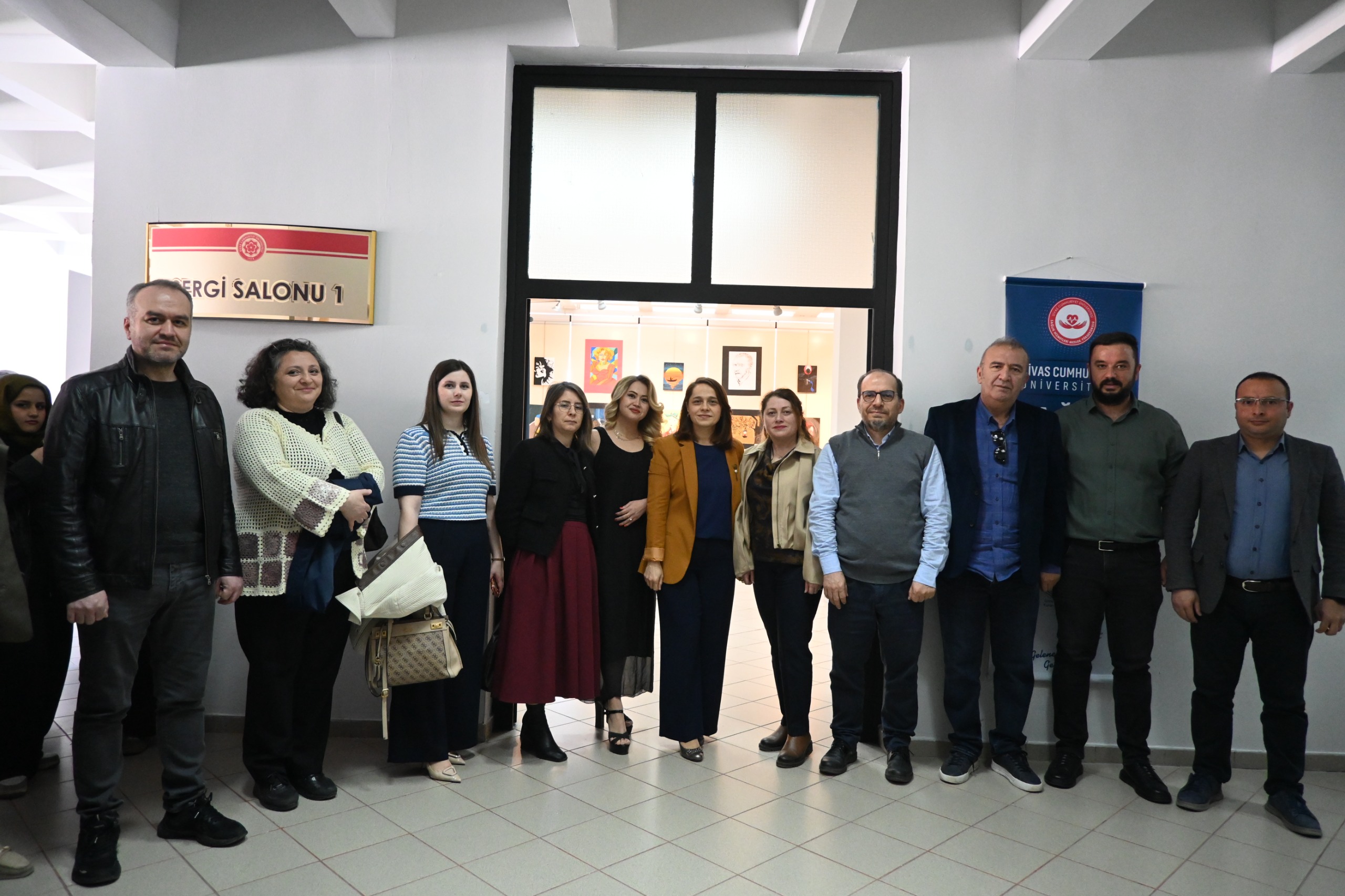 Sağlık ve sanat aynı sergide buluştu