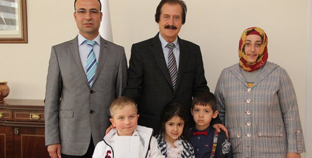 Minik öğrencilerden, rektöre mektup	