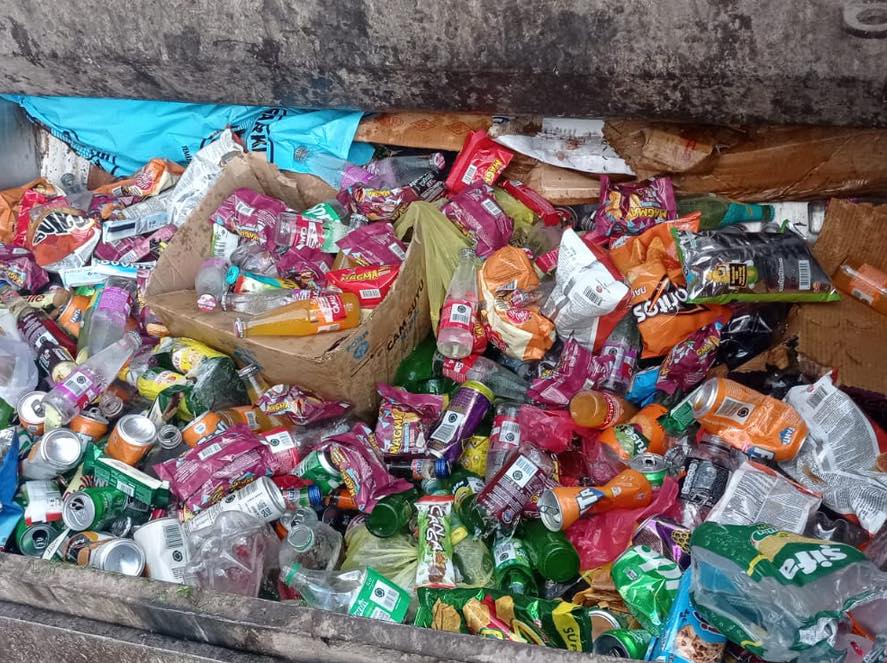 Şarkışla’da baskın gibi denetim! Reyonlar ve masalar tek tek incelendi