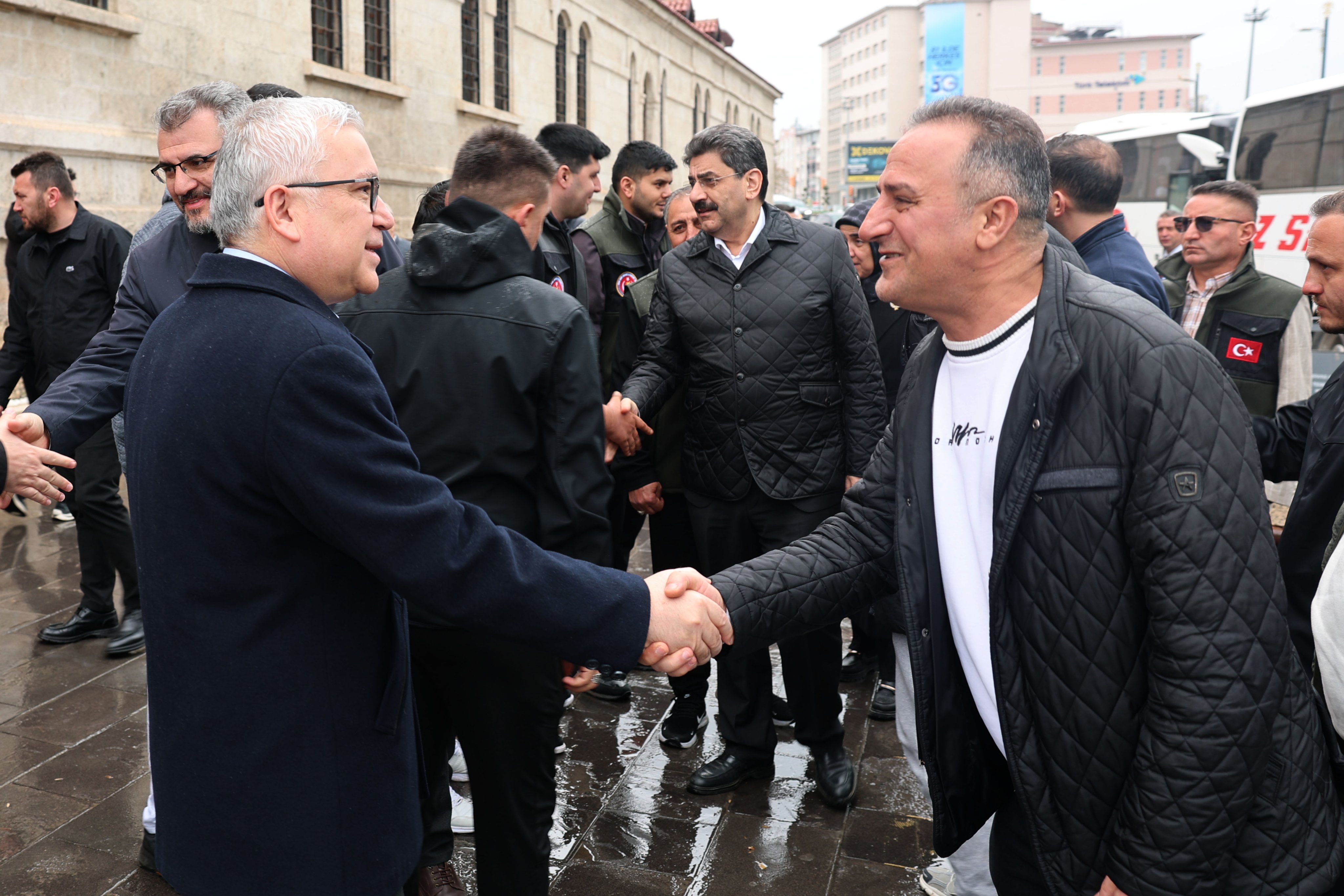Sivaslı şehit yakınları ve gaziler Alanya tatiline uğurlandı