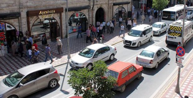 Sivas Yollarında 70 Bin Otomobil