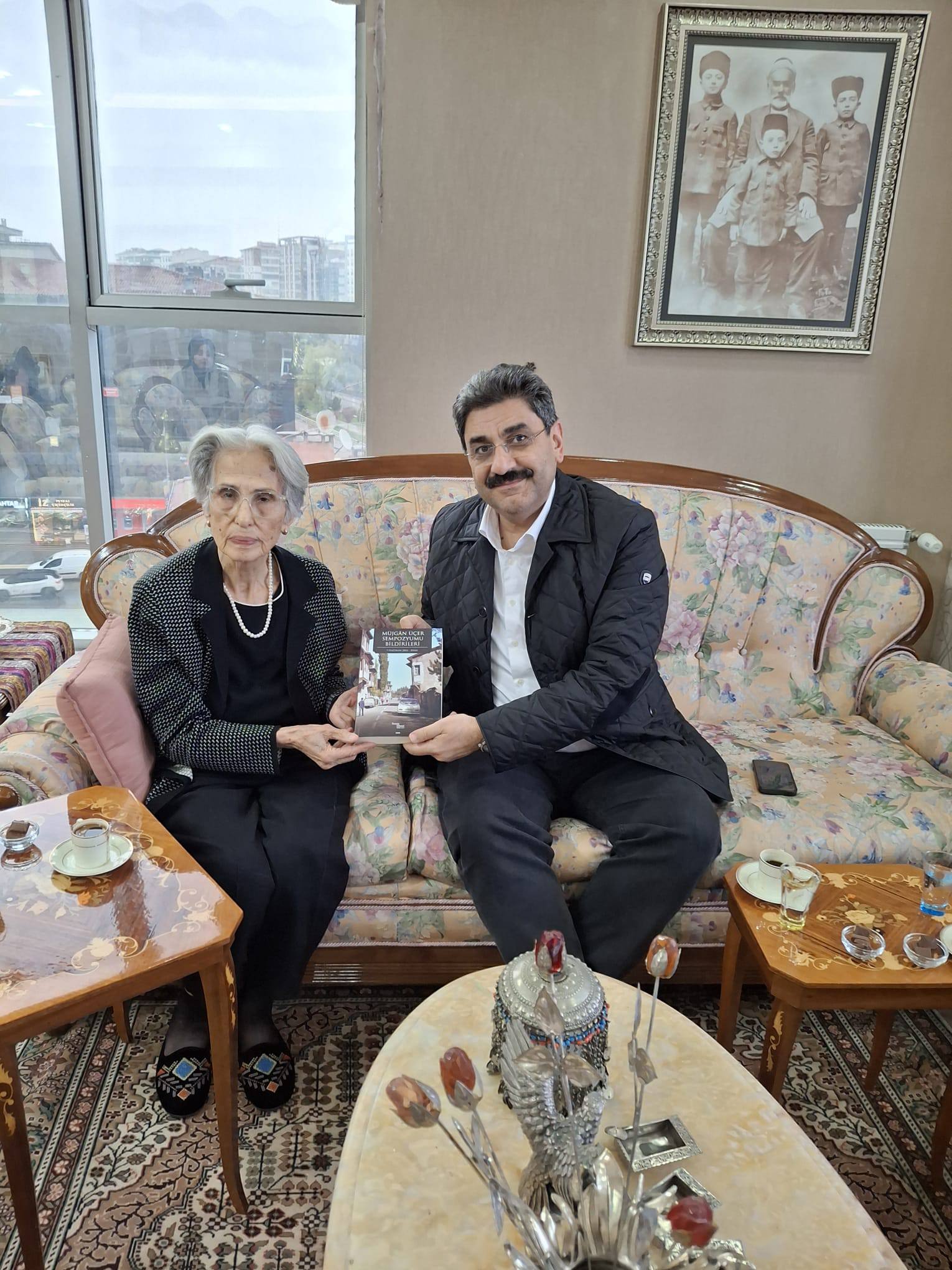 Yaşayan çınara ziyaret