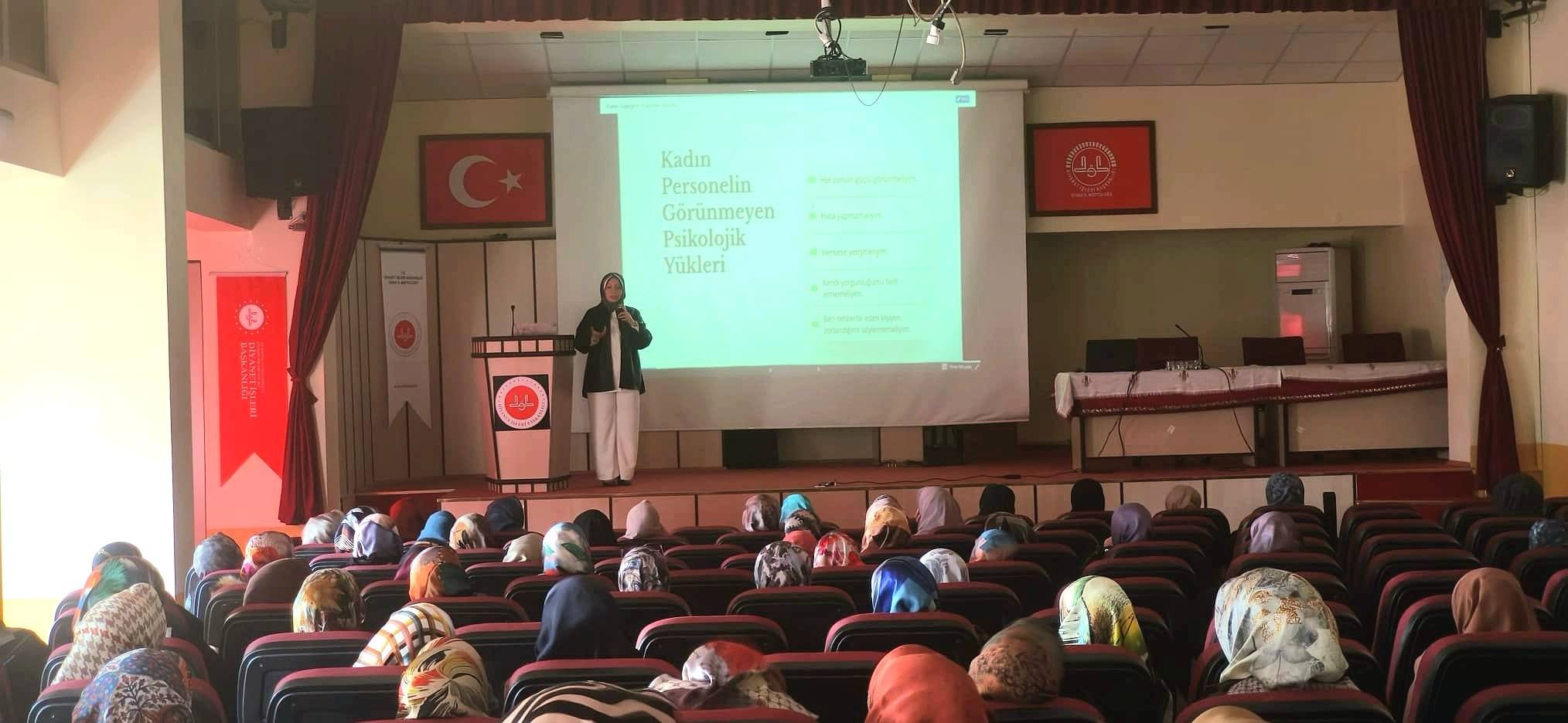 Kadın Olmanın Anlamı ve Değeri Projesi Sivas’ta devam ediyor