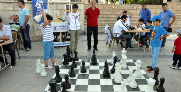 Sokakta Satranç´