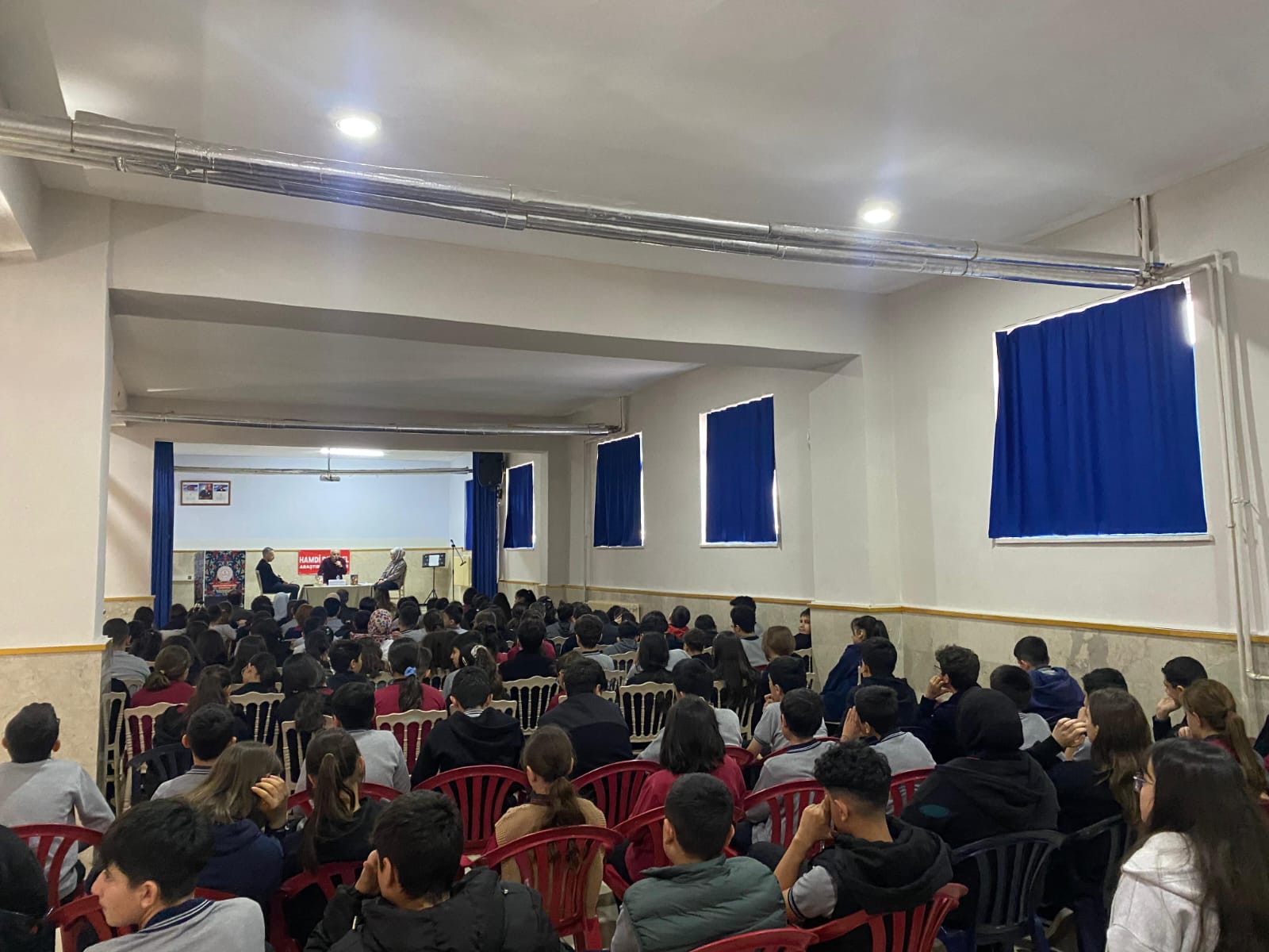 Yazar Buluşmalarıyla öğrenciler edebiyatla buluştu