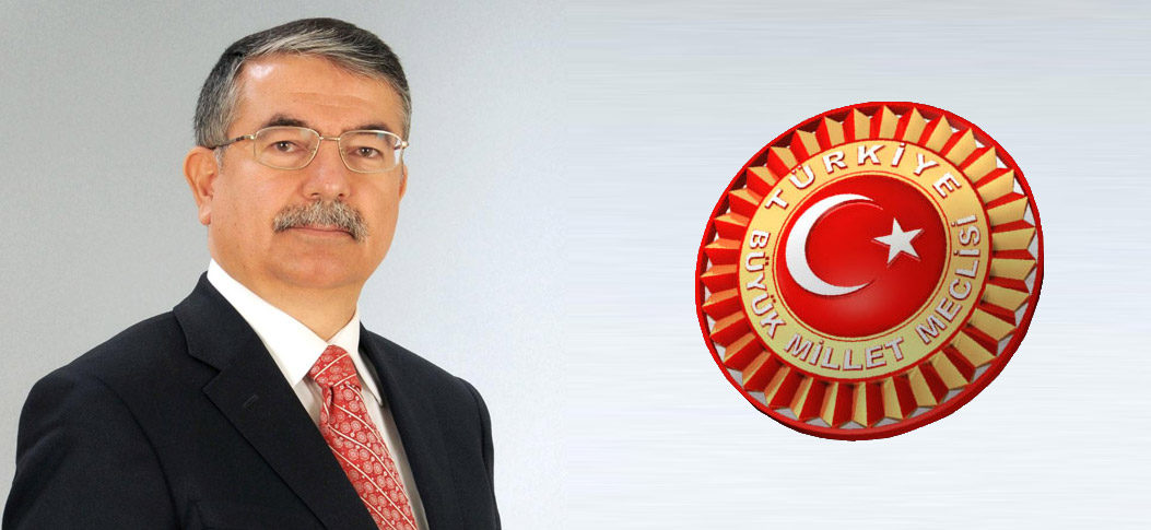 Düzce Üniversitesi’nden İsmet Yılmaz’a fahri profesörlük ünvanı