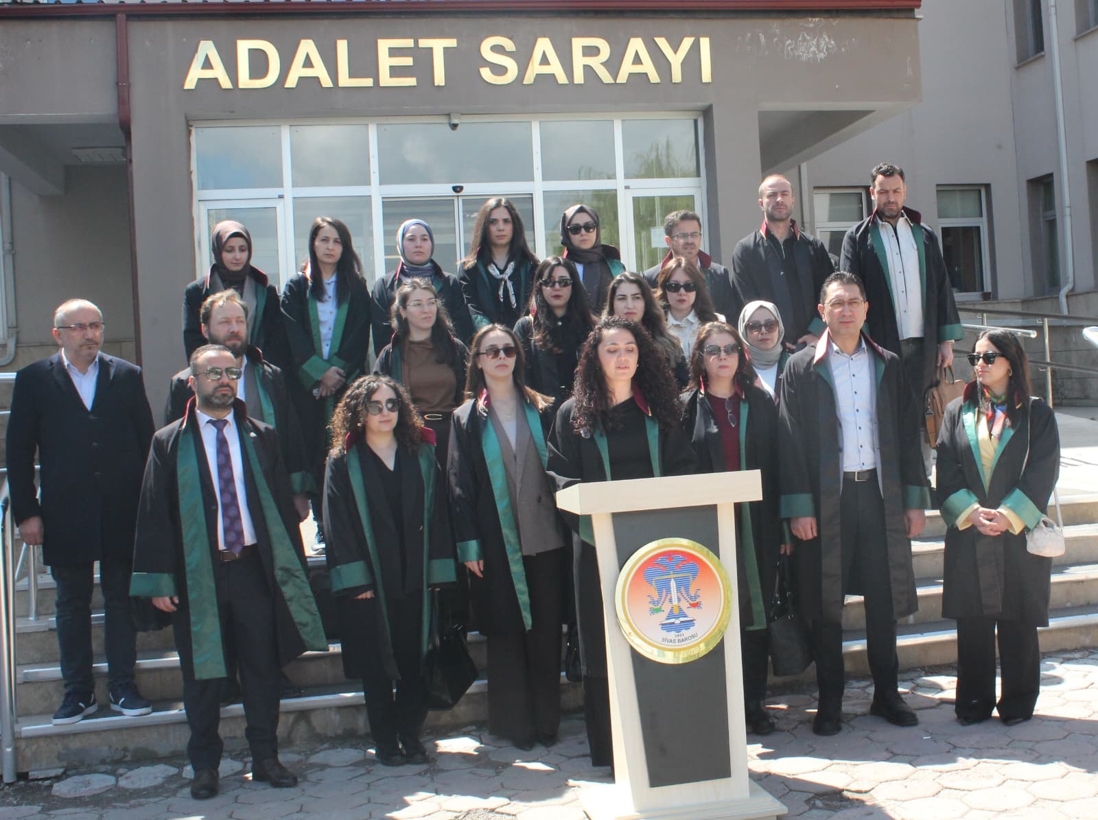 Sivas Barosu’ndan Kadına Şiddet Tepkisi: “Cezasızlık Failleri Cesaretlendiriyor”