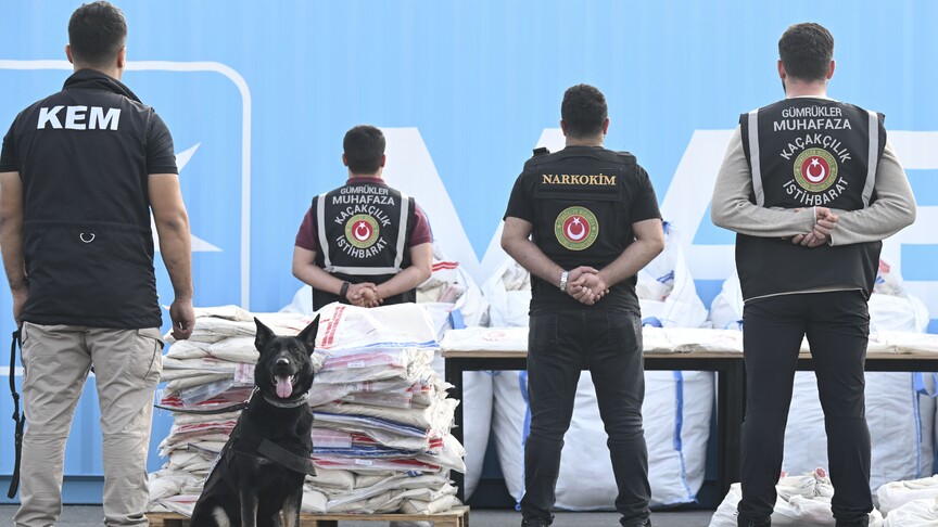 Gümrükler Muhafaza ekipleri kaçakçılığa geçit vermedi