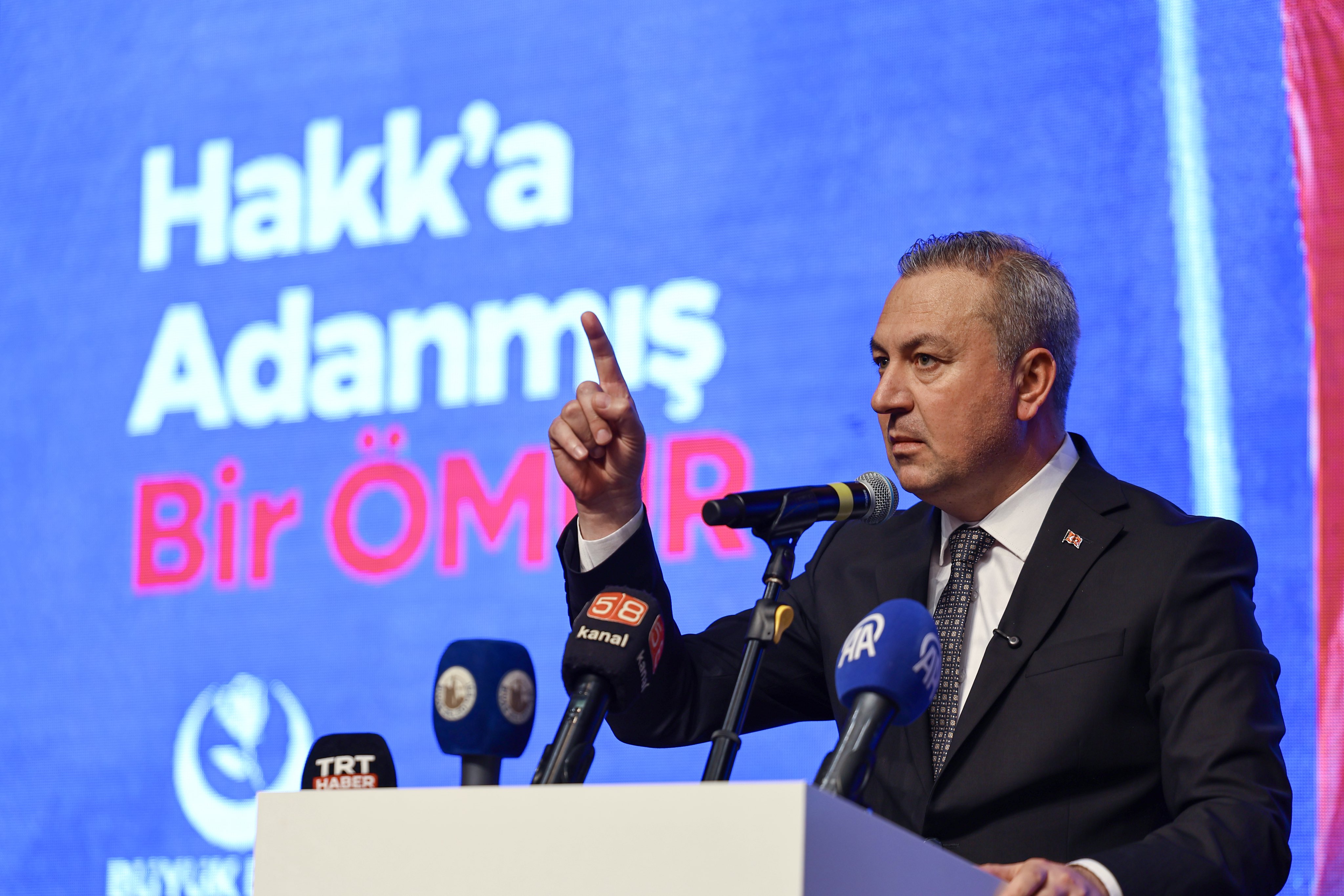 Sivas Belediye Başkanı Adem Uzun Özbelsan’a kaç personel aldı? İşte cevabı…