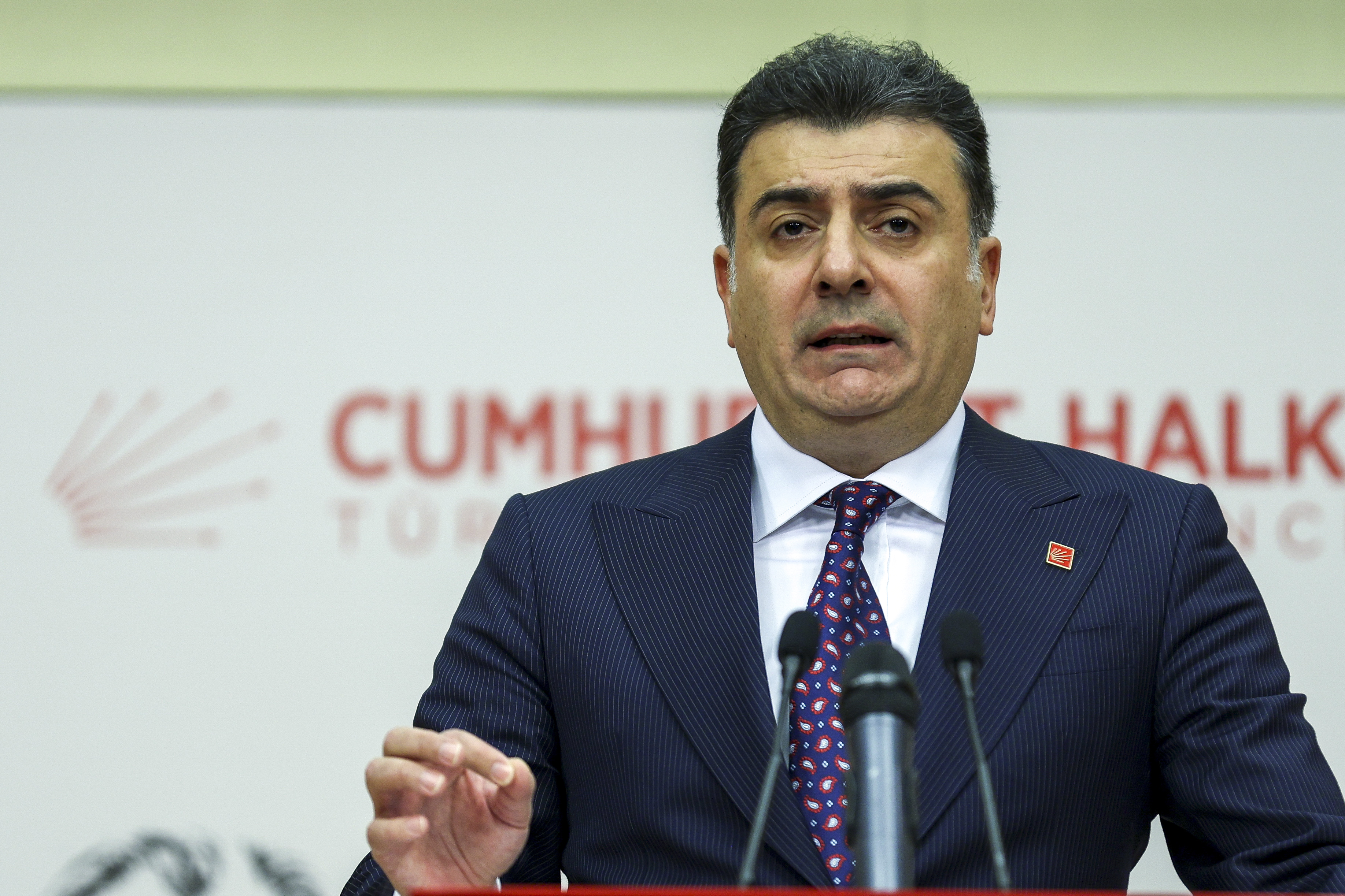 CHP’li Emre: Burcu Köksal'ı kesin ihraç talebiyle YDK'ya sevk ettik