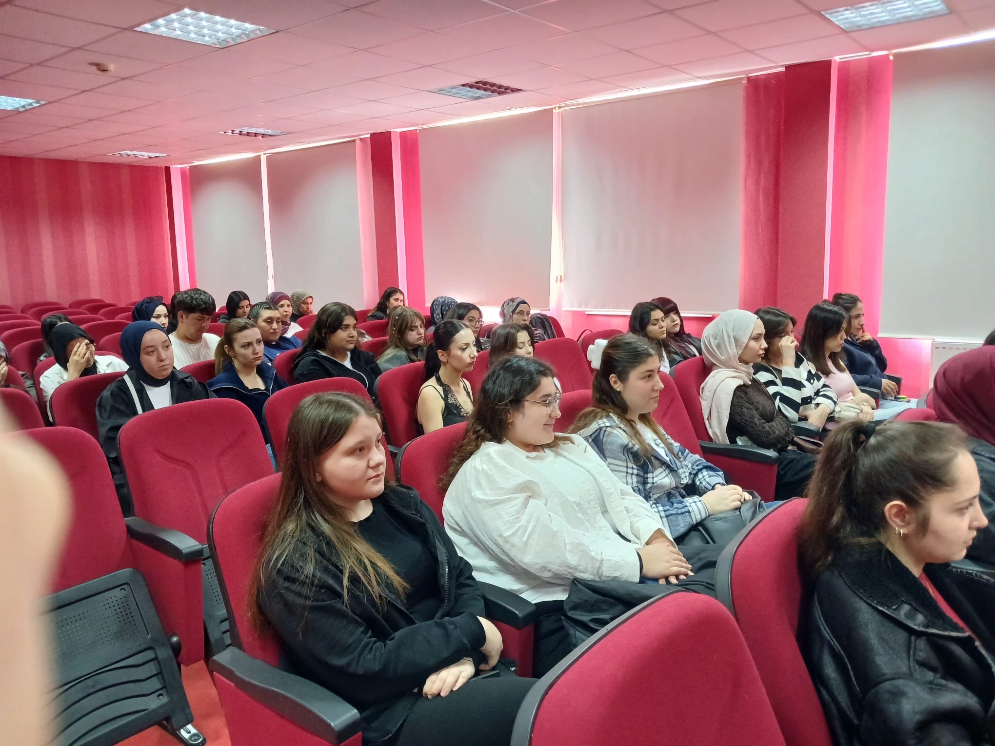 Mezunlar deneyimlerini paylaştı