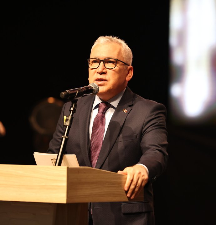 Vali Şimşek: Daha güçlü bir festival hedefliyoruz