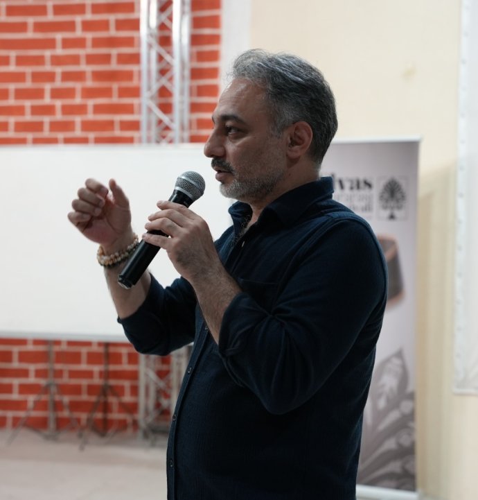 Ünlü kurgucu Amir Etminan Sivas'ta gençlerle buluştu
