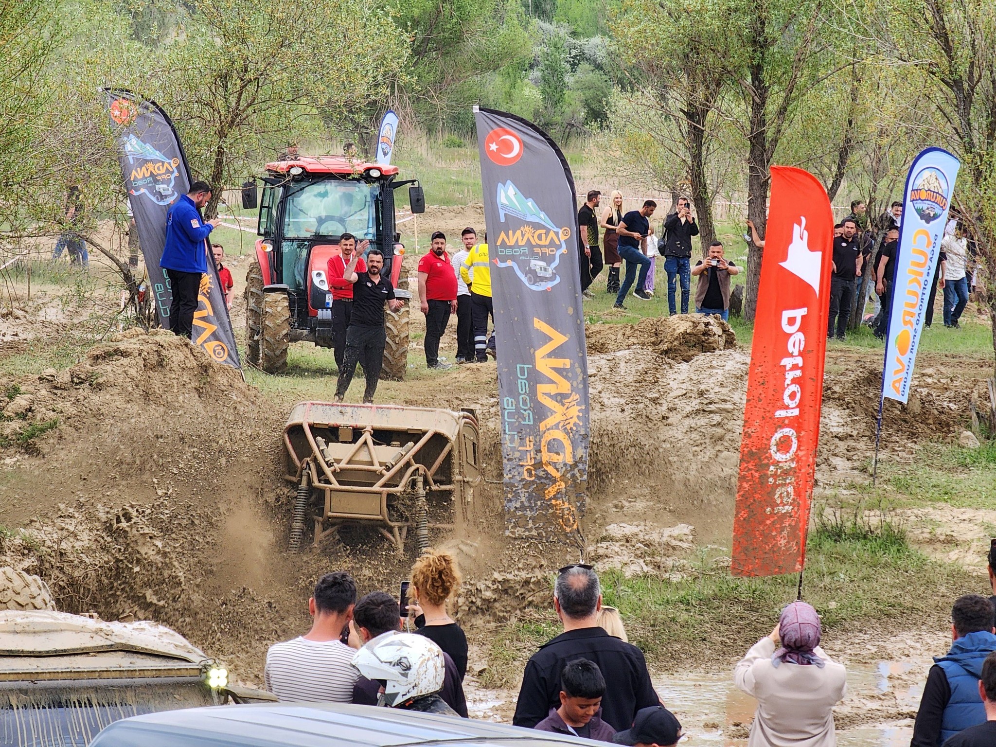 Divriği’de off-road heyecanı nefesleri kesti