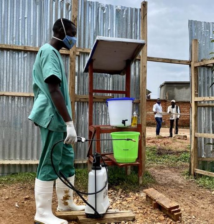 Ebola salgınında hayatını kaybedenlerin sayısı 131'e yükseldi