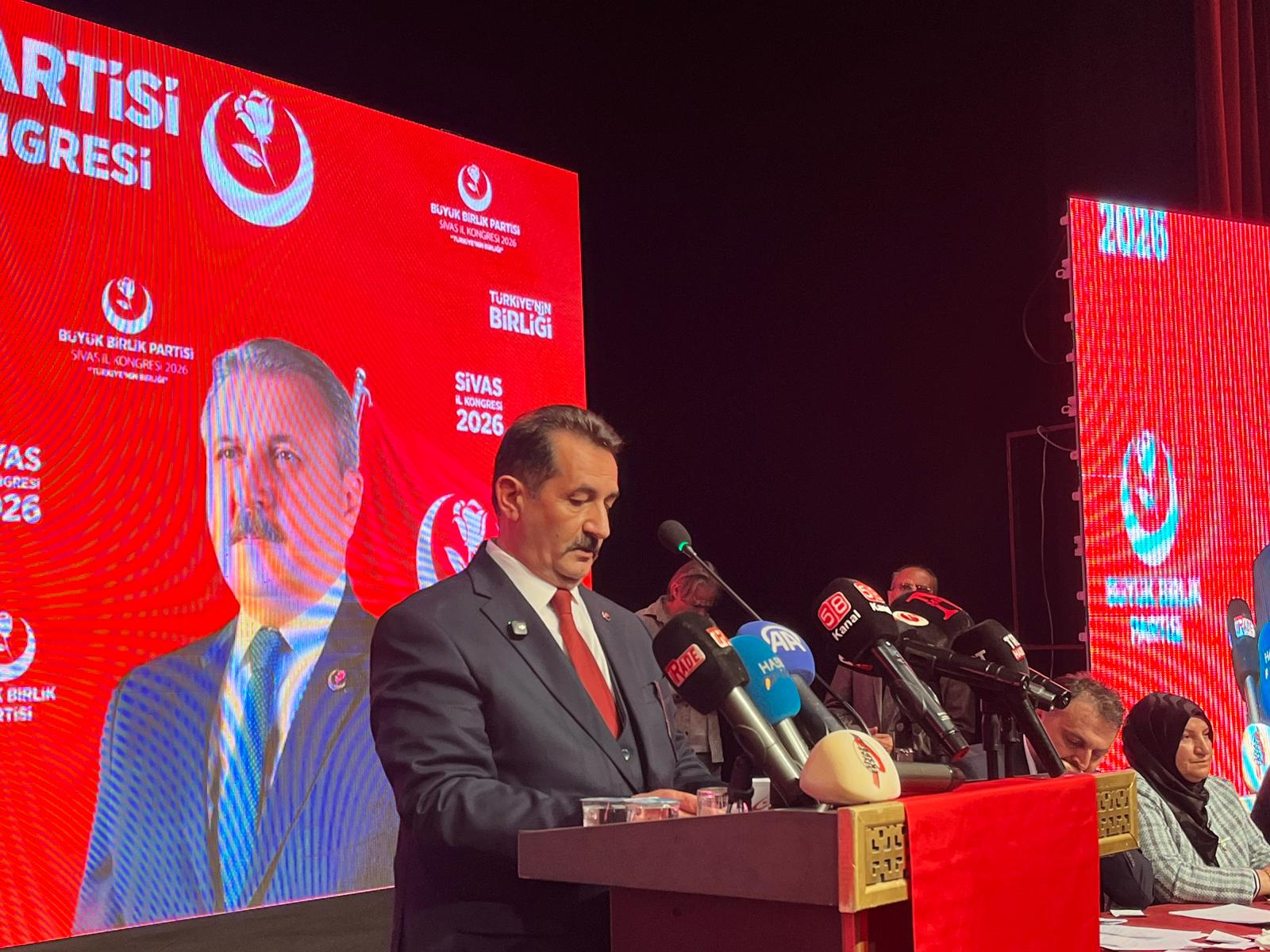 Sezerer: “Davamızı büyütmek boynumuzun borcudur”