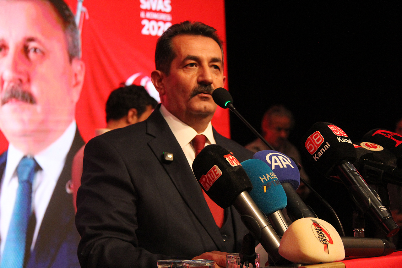 Hakan Sezerer: “Davamızı büyütmek boynumuzun borcudur”