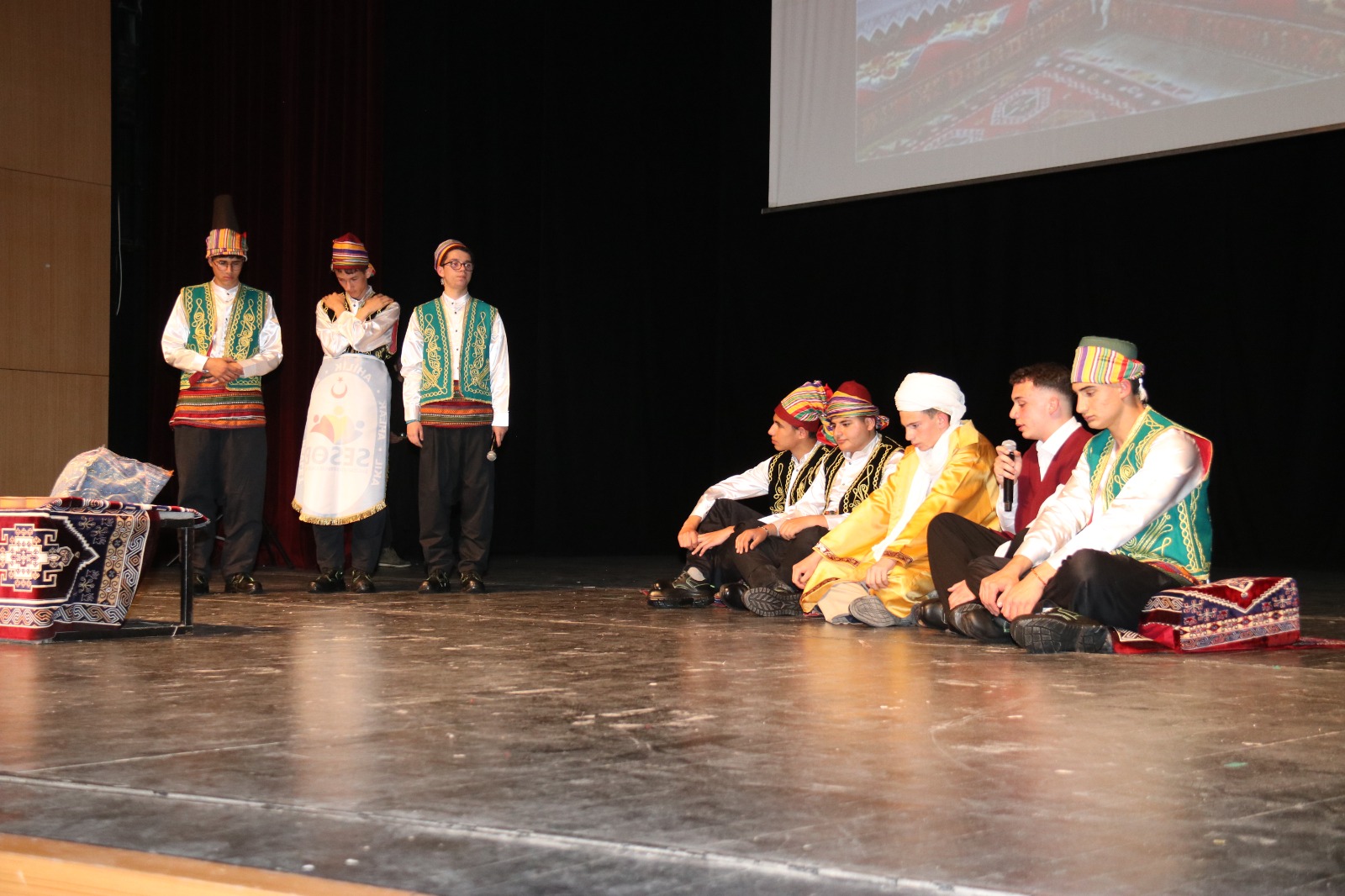 Geleceğin ustaları Ahilik geleneğiyle yetişiyor: Sivas'ta şed kuşatma töreni