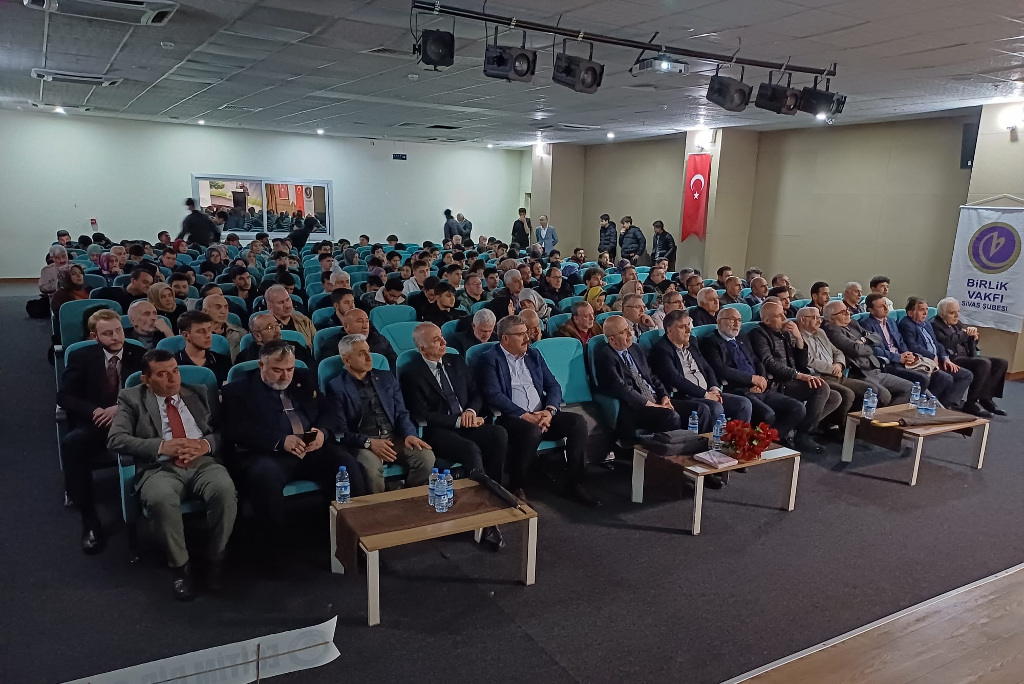 Necip Fazıl Kısakürek Sivas'ta  anıldı