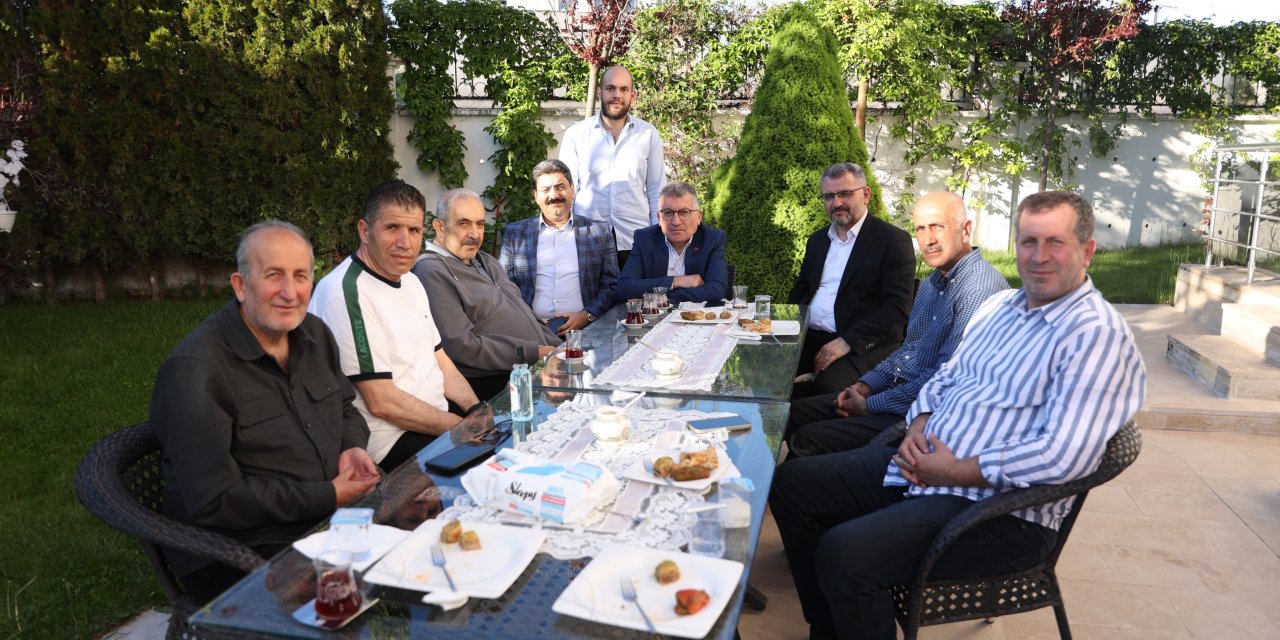 AK Parti heyeti bayramda Doğan Ürgüp’ü ziyaret etti