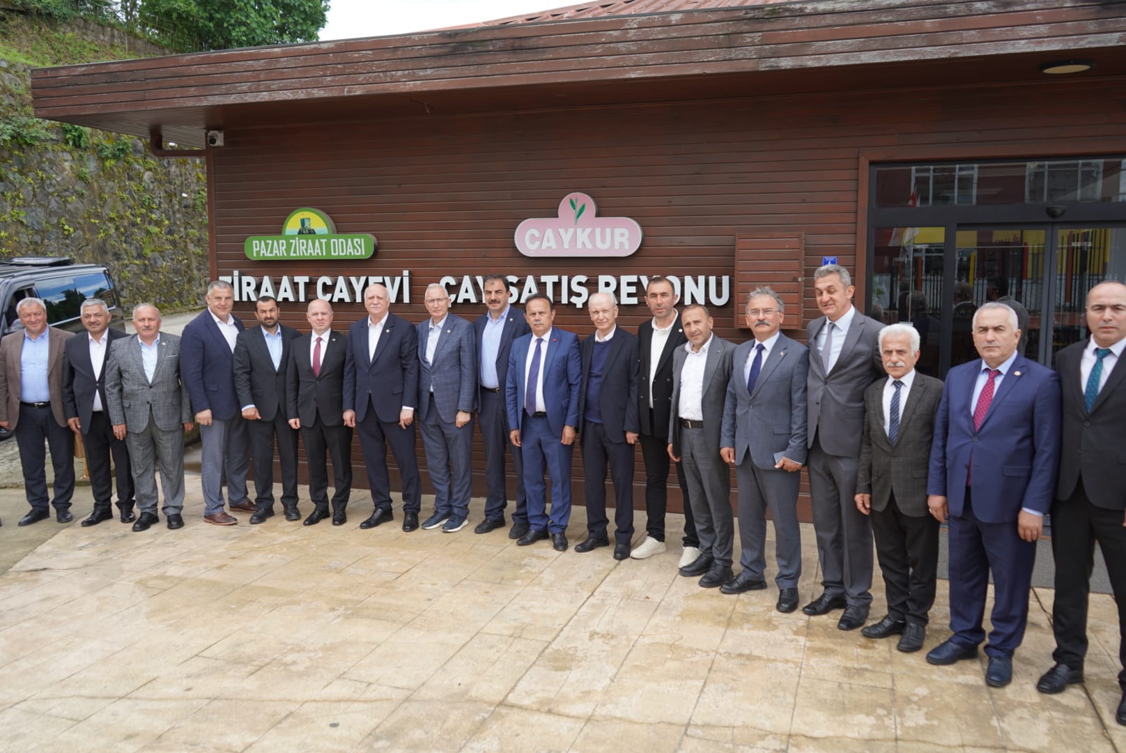 Bayraktar: 1 milyon çiftçiye eğitim verme imkanı bulduk