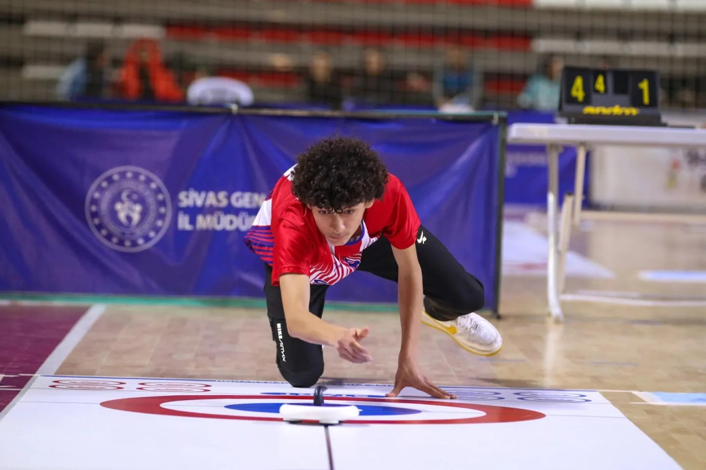 Floor Curling’in kalbi Sivas’ta atacak