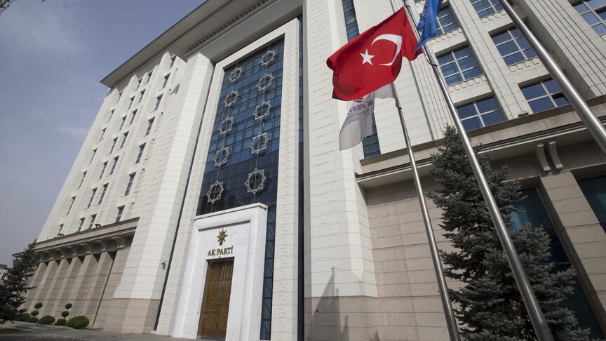 AK Parti'de 4 il başkanı değişti!