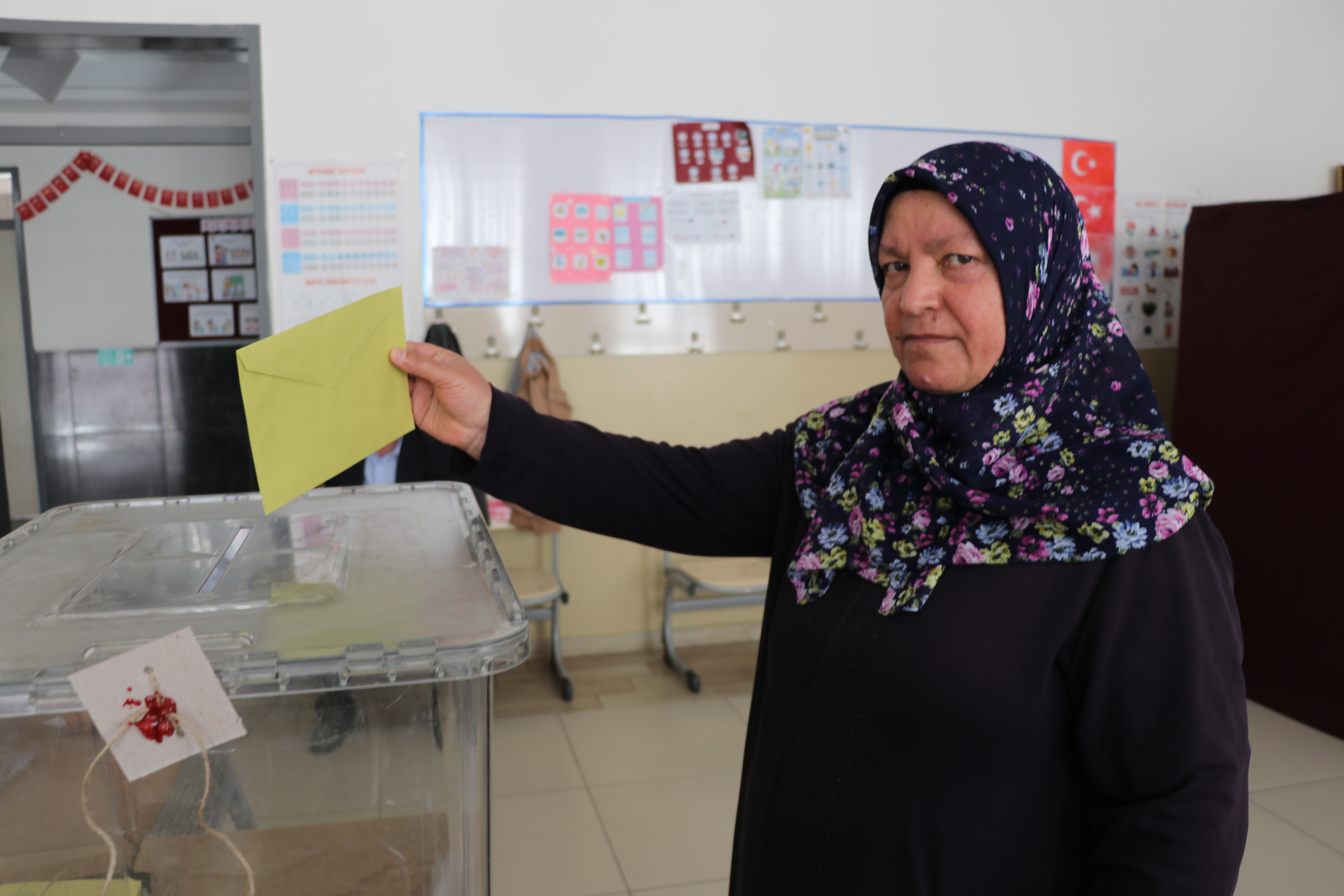 Sivas'ta vatandaşlar sandık başına gitti