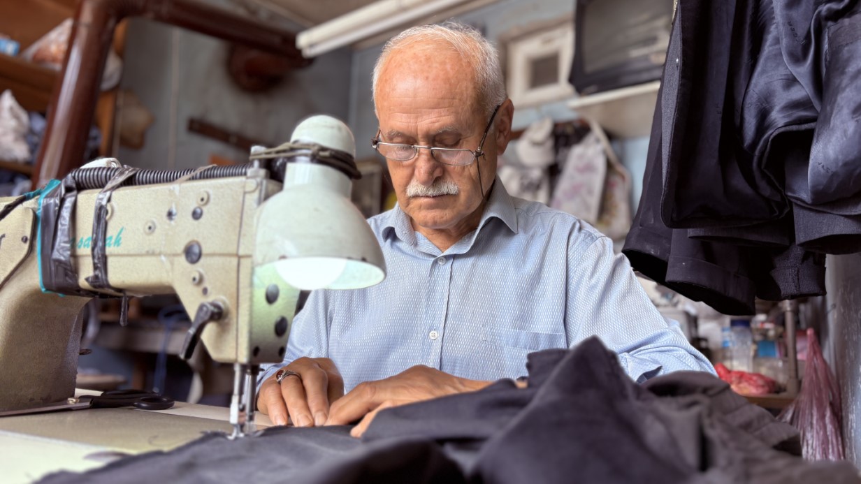 Kumaşa sinen bir ömür