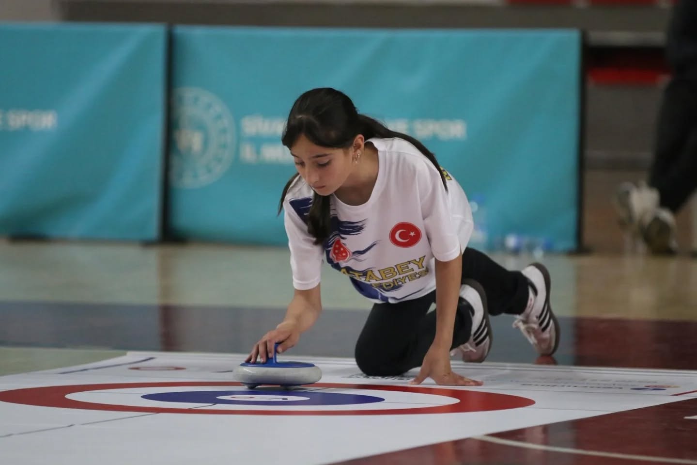 120 sporcu Sivas’ta şampiyonluk için yarıştı