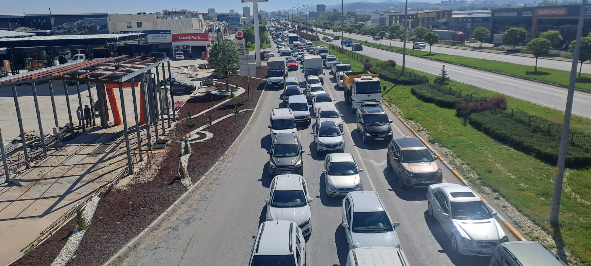 4 Eylül Sanayi Sitesi kavşağı kilit: "Acilen alt geçit yapılmalı!"