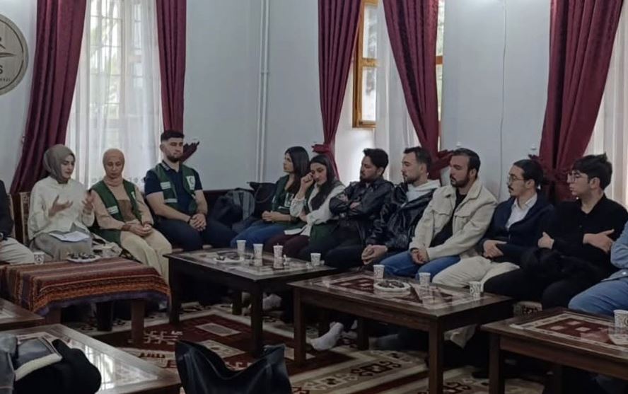 Gençler bağımsız gelecek için bir araya geldi