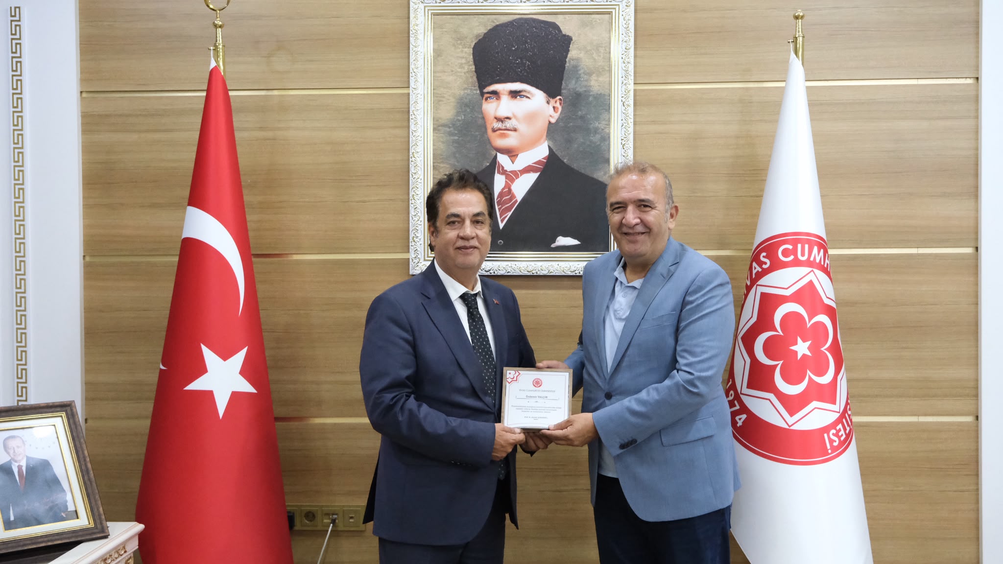 Sivas Cumhuriyet Üniversitesi’nde nöbet değişimi: Rektör Dan